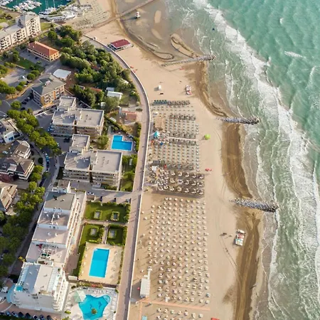 500mt From The Villa Lignano Sabbiadoro
